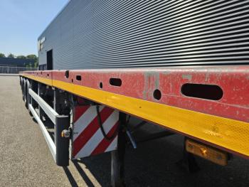 F-S43-BGS / 3 X STEERING / EXTENDABLE / LIFT AXLE